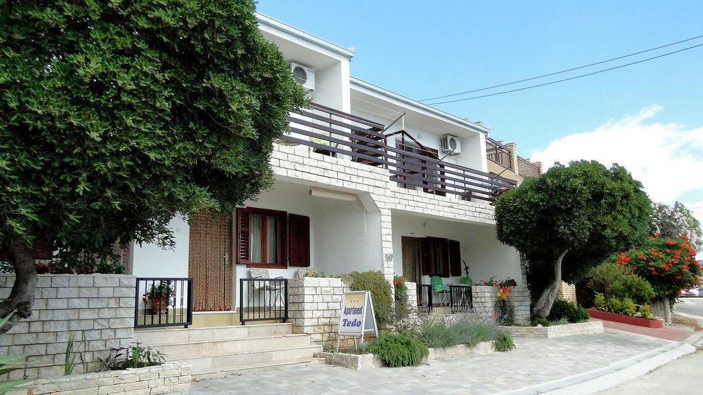 Holiday Home Apartment Tedo Klek Exteriér fotografie