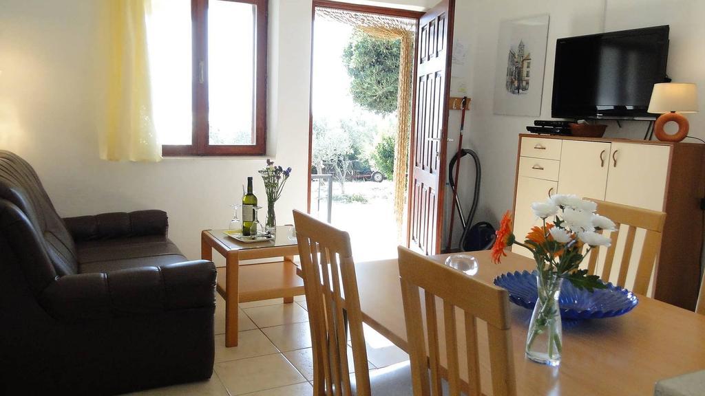Holiday Home Apartment Tedo Klek Exteriér fotografie