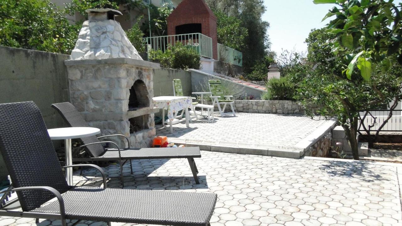 Holiday Home Apartment Tedo Klek Exteriér fotografie